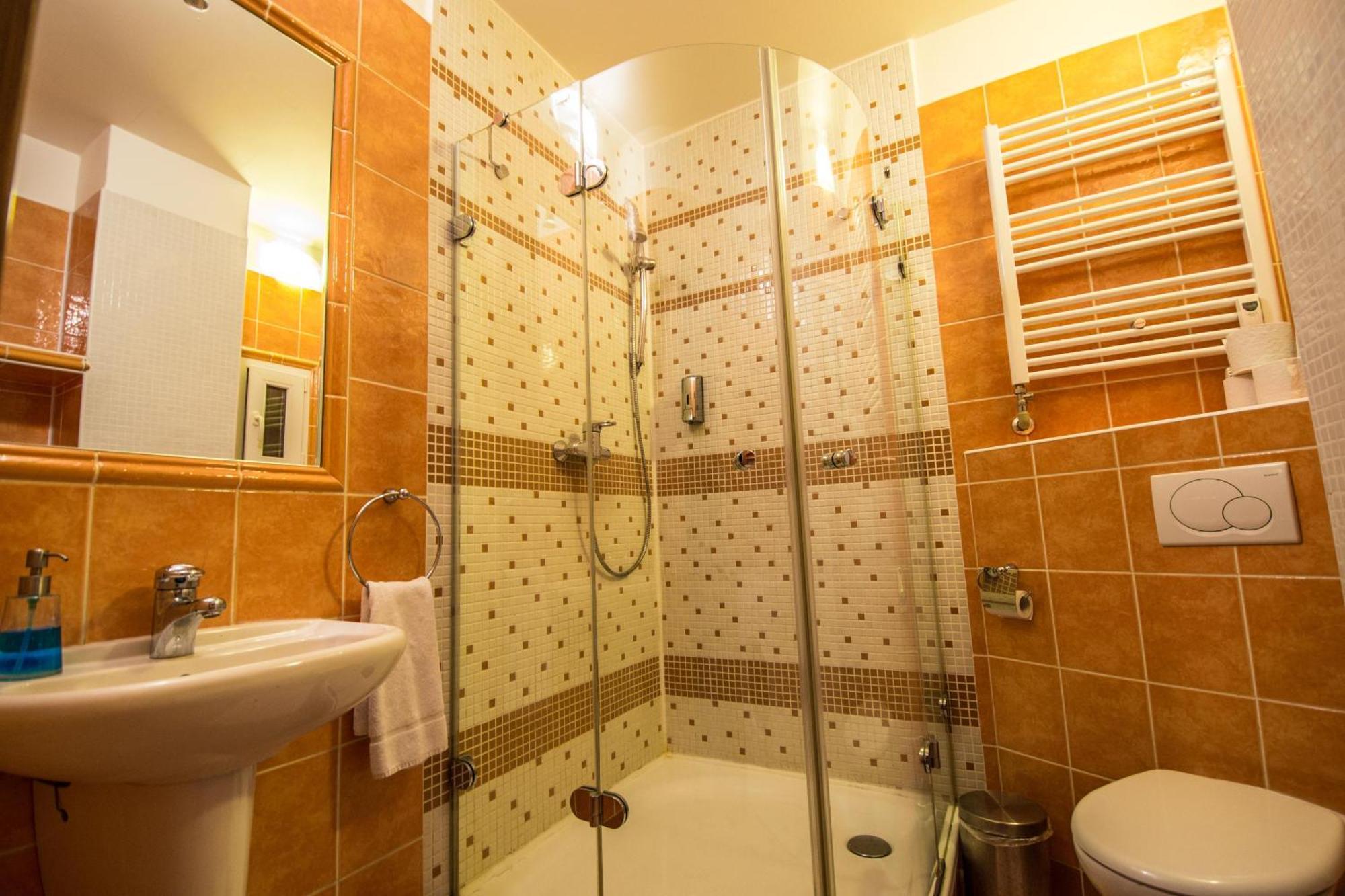 Main Prague Square Apartments Sauna And Fireplace Kültér fotó